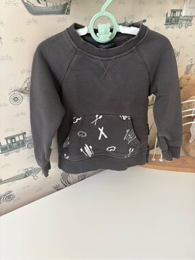Little Bipsy Charcoal Gray Pullover Sweatshirt with Printed Pocket